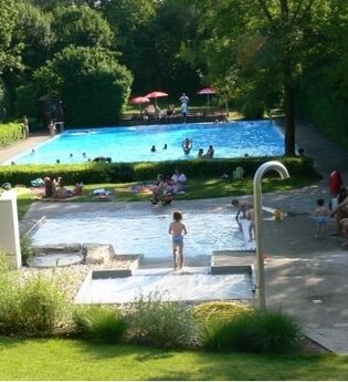 Freibad Sternenfels mit Biergarten | © Land der 1000 Hügel - Kraichgau-Stromberg