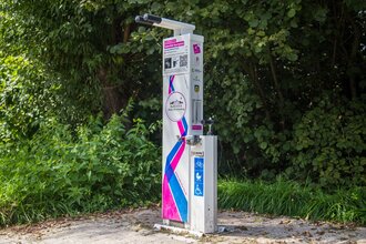 An den RadSERVICE-Punkten können kleinere Reparaturen direkt selbst vorgenommen werden. | © Touristikgemeinschaft HeilbronnerLand e. V.