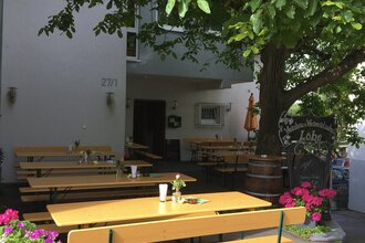 Außenbereich Winzerstube Löhe | Erlenbach | HeilbronnerLand | © Winzerstube Löhe